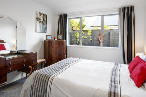 Photo of property in 48 Cassinia Close, Papamoa Beach, Papamoa, 3118