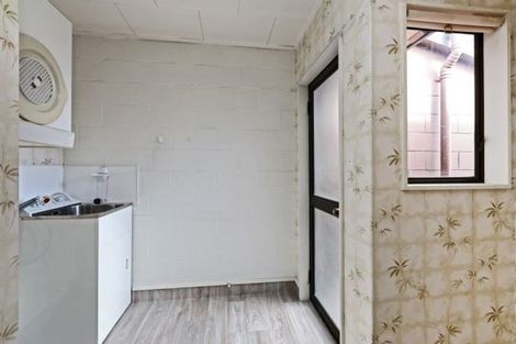 Photo of property in 7/501 Eastbourne Street East, Hastings, 4122