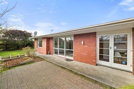 Photo of property in 1/25 Beckford Road, Saint Martins, Christchurch, 8022