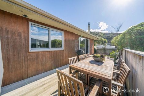 Photo of property in 25 Kendal Grove, Wainuiomata, Lower Hutt, 5014
