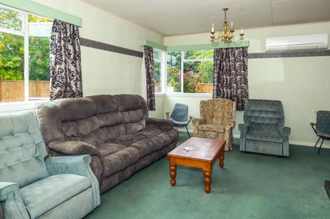 Photo of property in 128 Talbot Street, Geraldine, 7930