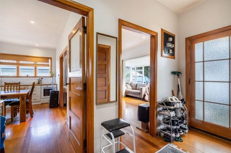 Photo of property in 15 Egremont Street, Belmont, Auckland, 0622