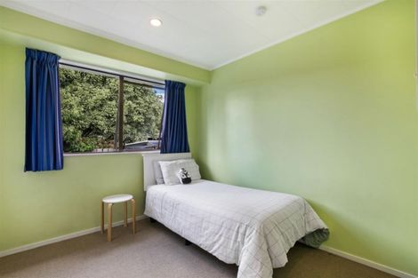 Photo of property in 2/93 Clevedon Road, Papakura, 2110