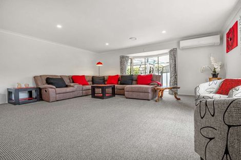Photo of property in 1 Vaucluse Drive, Nukuhau, Taupo, 3330