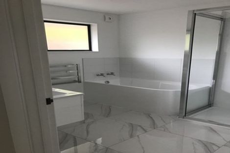 Photo of property in 20 Taupata Street, Redcliffs, Christchurch, 8081