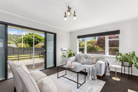 Photo of property in 130 Wainuiomata Road, Wainuiomata, Lower Hutt, 5014