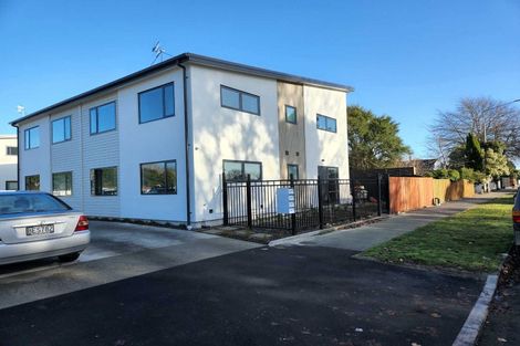 Photo of property in 49 Maidstone Road, Ilam, Christchurch, 8041