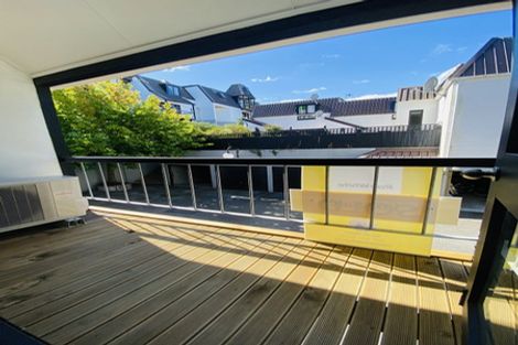 Photo of property in 13/10 Pitarua Street, Thorndon, Wellington, 6011