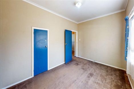 Photo of property in 2/13 Faulke Avenue, Wainuiomata, Lower Hutt, 5014