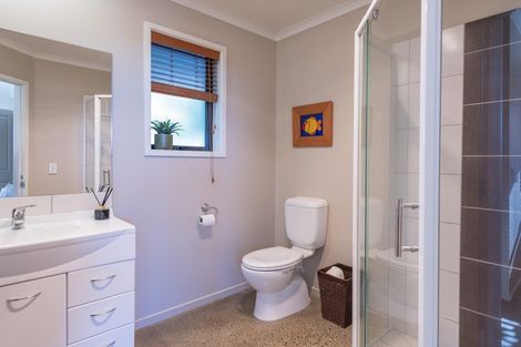 Photo of property in 16 Frenchay Drive, Atawhai, Nelson, 7010