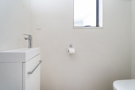 Photo of property in 4 Endeavour Close, Whitianga, 3510