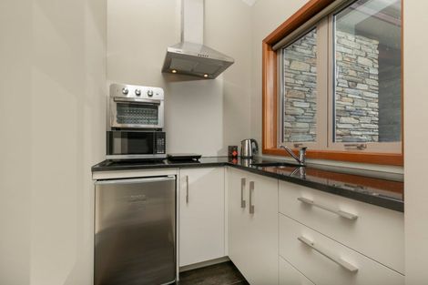 Photo of property in 19 Ridgecrest, Wanaka, 9305