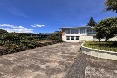 Photo of property in 90 Coronation Road, Mangere Bridge, Auckland, 2022