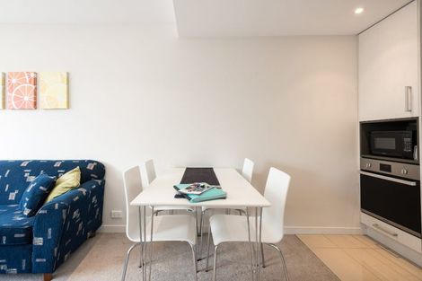 Photo of property in Nouvo Apartments, 1a/21 Rugby Street, Mount Cook, Wellington, 6021