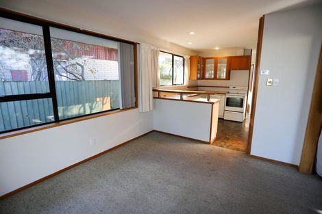 Photo of property in 56 Royal Park Drive, Parklands, Christchurch, 8083