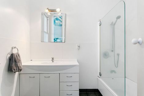 Photo of property in 161 Whitaker Street, Whataupoko, Gisborne, 4010