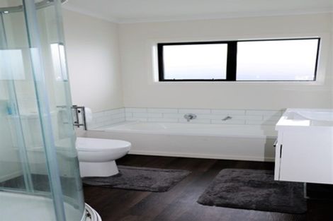 Photo of property in 55 Buddle Road, Wallaceville, Upper Hutt, 5018