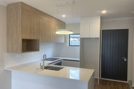 Photo of property in 6/66 Swanson Road, Henderson, Auckland, 0610