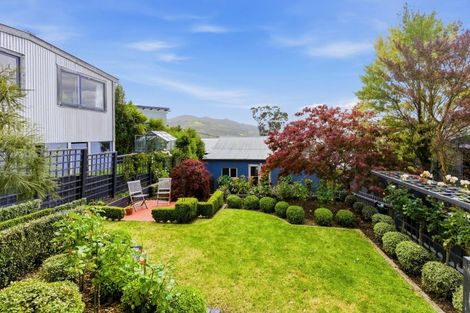 Photo of property in 40 Marine Parade, Macandrew Bay, Dunedin, 9014
