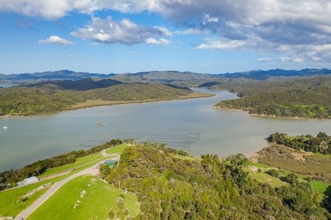 Photo of property in 114a Ranui Road, Karetu, 0283