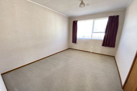 Photo of property in 60 Casuarina Road, Half Moon Bay, Auckland, 2012