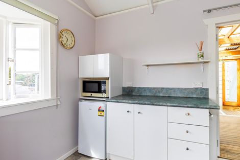 Photo of property in 10 Hillary Street, Waimate, 7924