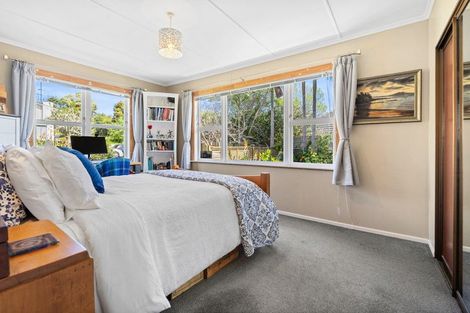 Photo of property in 12 Linwood Avenue, Forrest Hill, Auckland, 0620