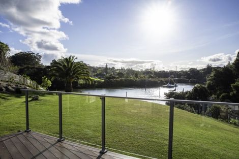 Photo of property in 24 James Kemp Place, Kerikeri, 0230