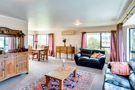 Photo of property in 45 Whiting Crescent, Greenmeadows, Napier, 4112