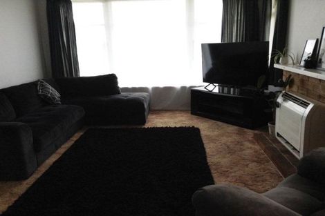 Photo of property in 1 Kauri Street, Levin, 5510