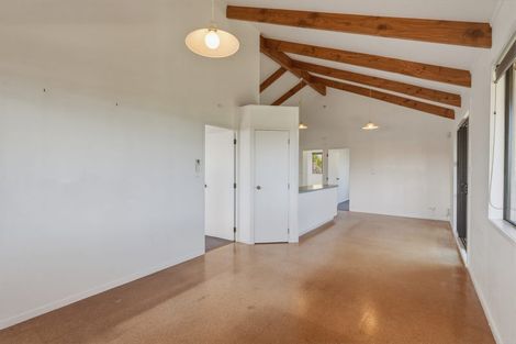 Photo of property in 5 Cable Bay Block Road, Cable Bay, 0420