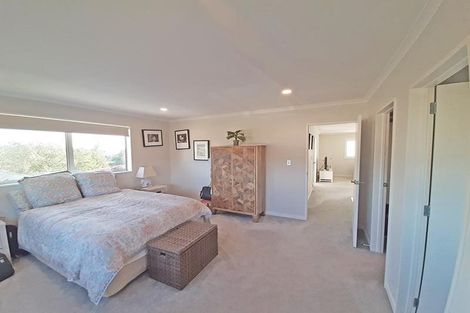 Photo of property in 50 Cirrus Way, Ranui, Auckland, 0612