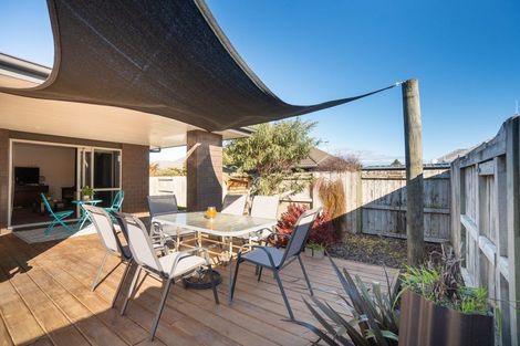 Photo of property in 26a Oak Crescent, Ashhurst, 4810