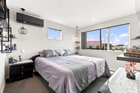 Photo of property in 1a Mosston Road, Castlecliff, Whanganui, 4501
