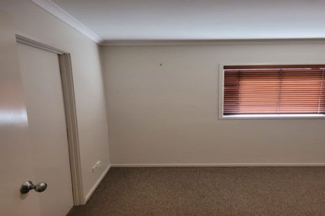 Photo of property in 57b Sabulite Road, Kelston, Auckland, 0602
