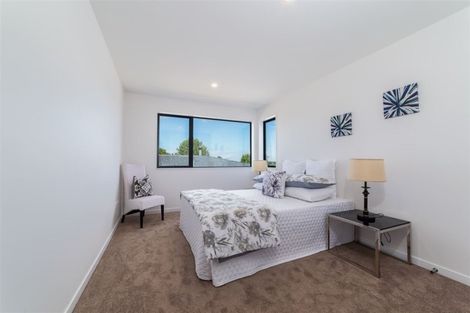 Photo of property in 35a Vina Place, Massey, Auckland, 0614