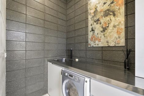 Photo of property in 28 Old Golf Course Road, Bridge Hill, Alexandra, 9320