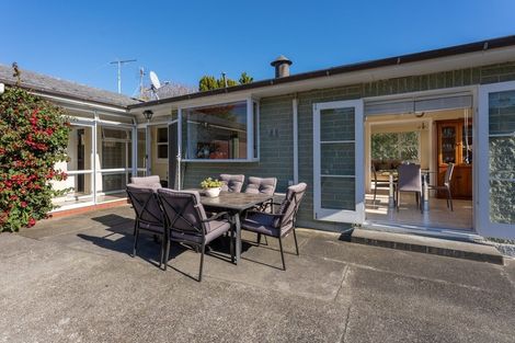 Photo of property in 5 Leybourne Avenue, Waikanae, 5036