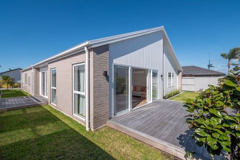 Photo of property in 3 Serrata Close, Papamoa Beach, Papamoa, 3118