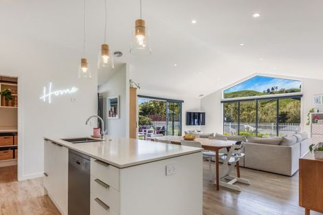 Photo of property in 23 Village Lane, Stoke, Nelson, 7011