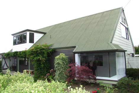 Photo of property in 21 Abercrombie Street, Milton, 9220