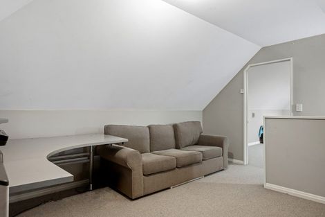 Photo of property in 21 Welsford Street, Woodend, 7610