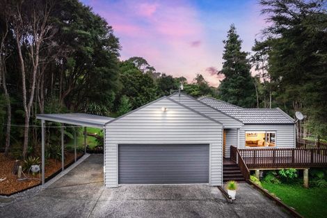 Photo of property in 10 Bendalls Lane, Oratia, Auckland, 0604