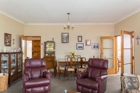 Photo of property in 6 Drummond Street, Dannevirke, 4930