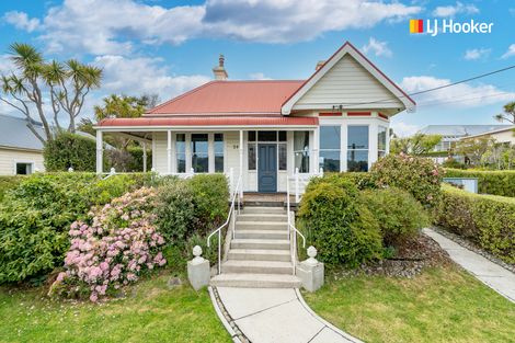 Photo of property in 24 Mataora Road, Kenmure, Dunedin, 9011