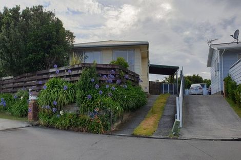 Photo of property in 11 Mossburn Grove, Kelson, Lower Hutt, 5010