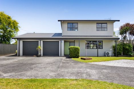 Photo of property in 164 Tukapa Street, Westown, New Plymouth, 4310