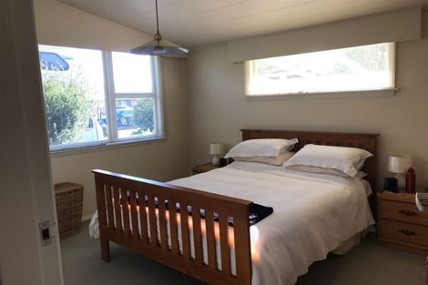 Photo of property in 160 Grimseys Road, Redwood, Christchurch, 8051