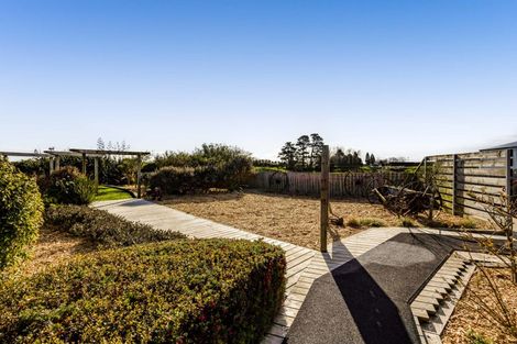 Photo of property in 280 Austin Road, Normanby, Hawera, 4673