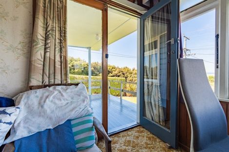 Photo of property in 1390 Taieri Mouth Road, Taieri Mouth, Brighton, 9091